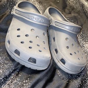 Crocs grey
